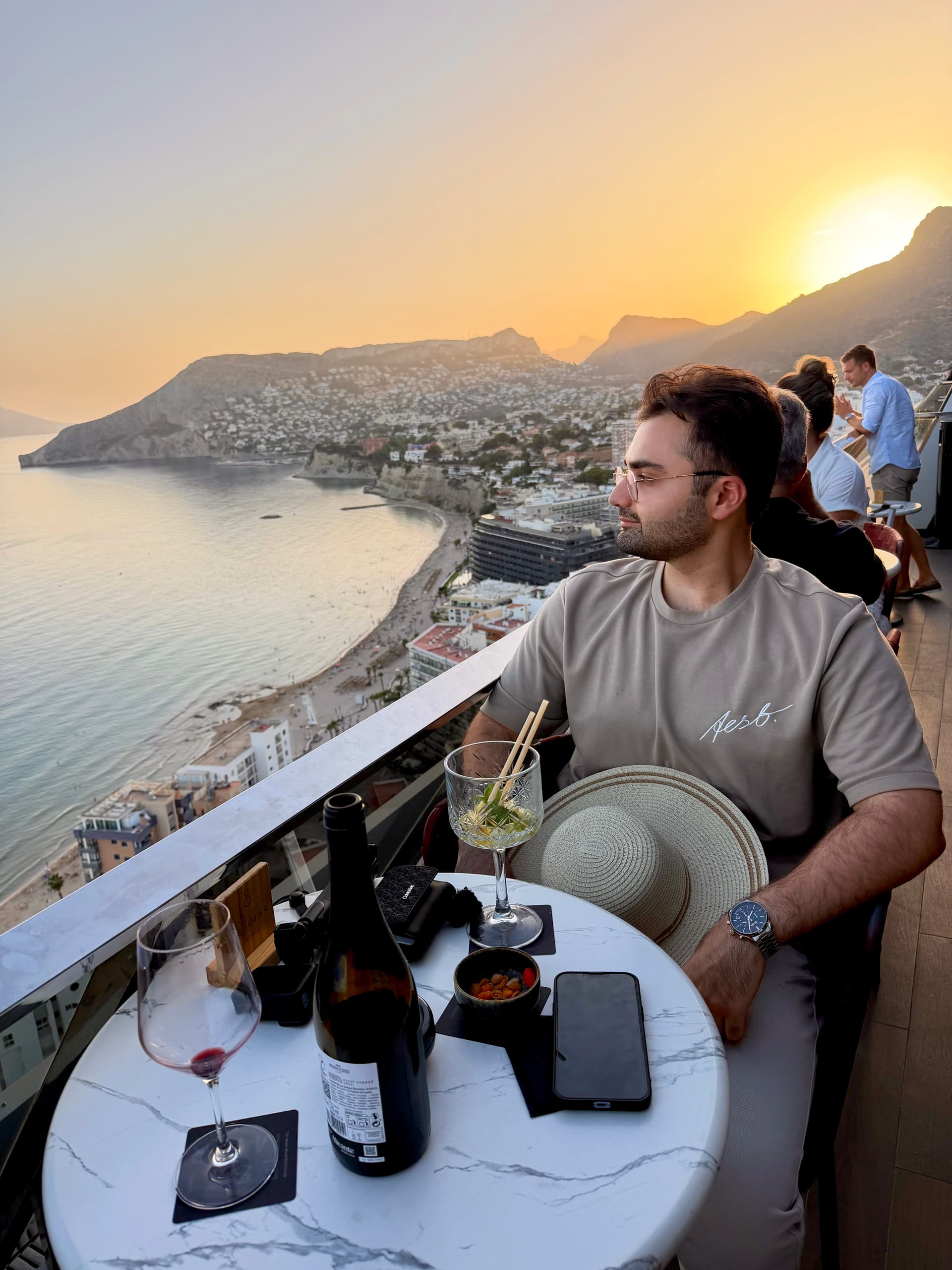 Sadra Shameli - daytrader and developer
